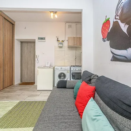 Starogdanski 21 Lägenhet *