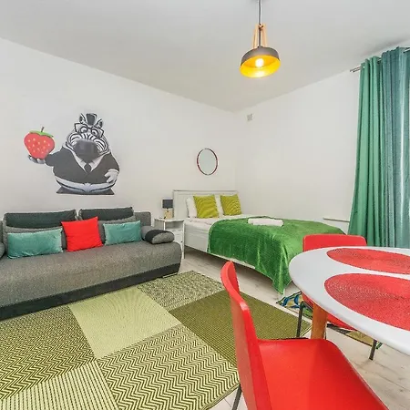 Starogdanski 21 Lägenhet *